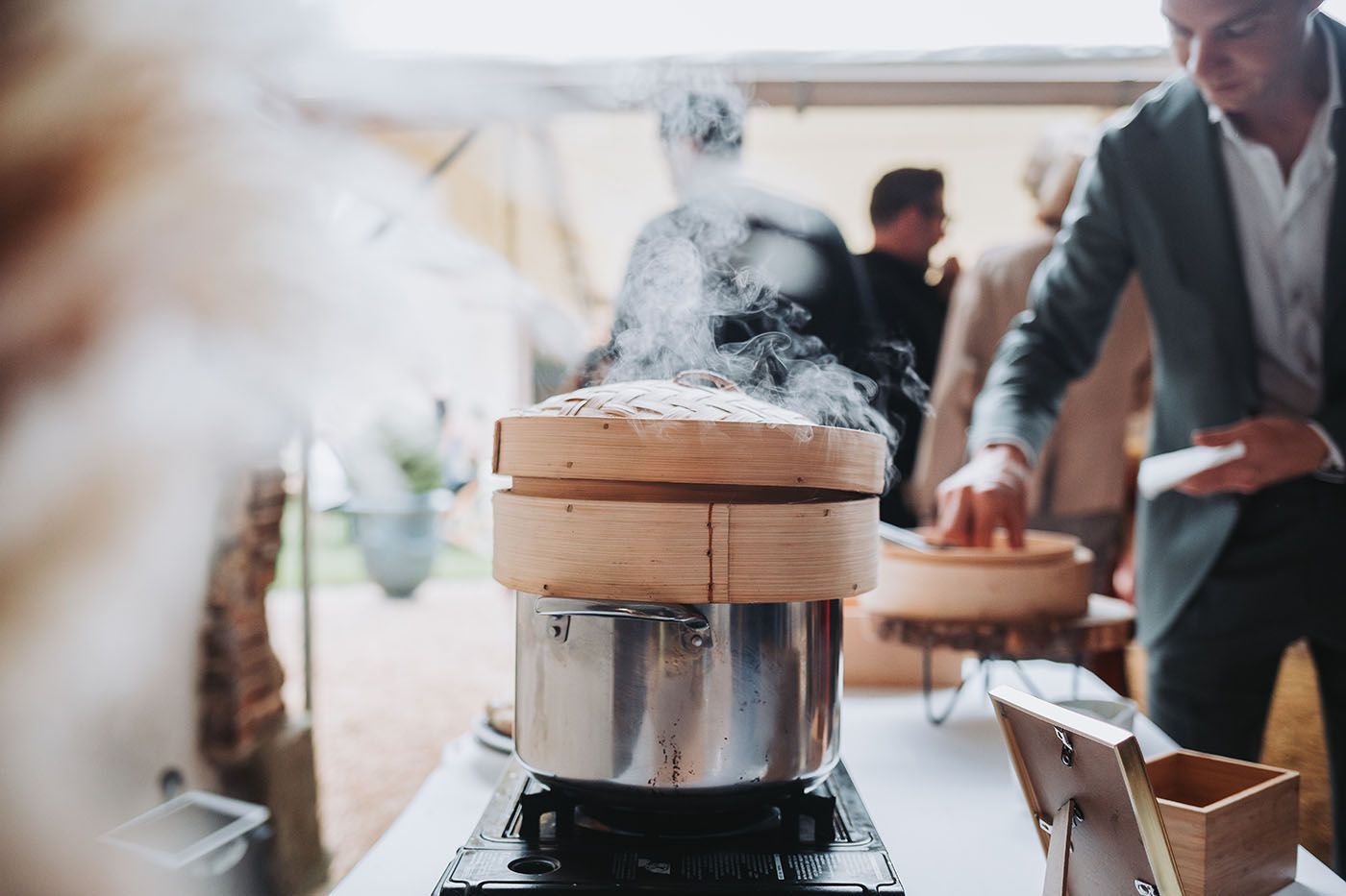 La nuit et le brunch du lendemain
